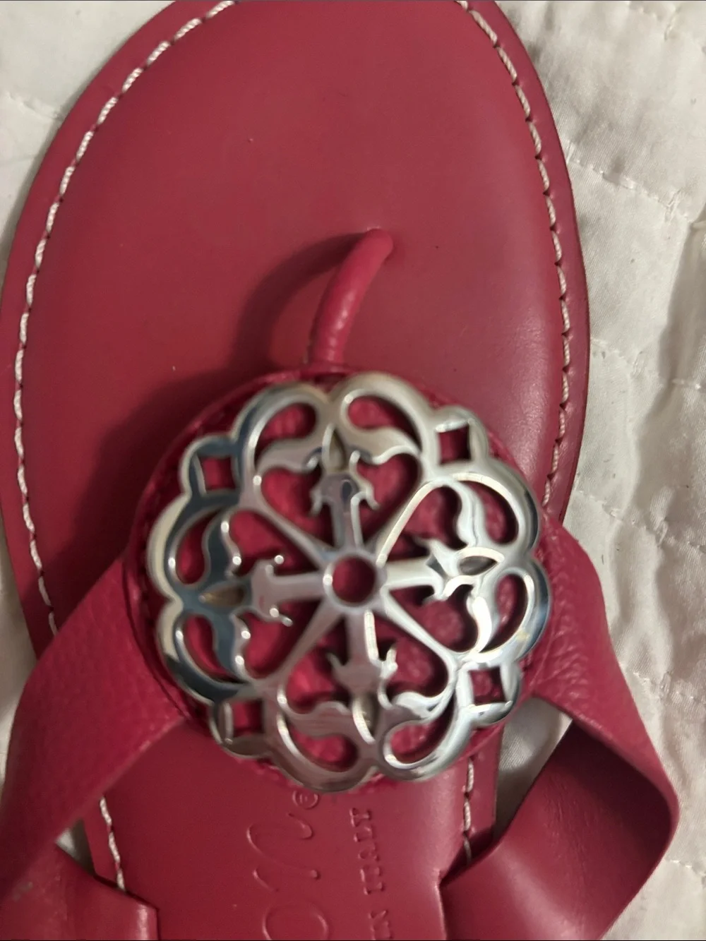 Brighton Fuchsia Leather Medallion Toe-Loop Sandals